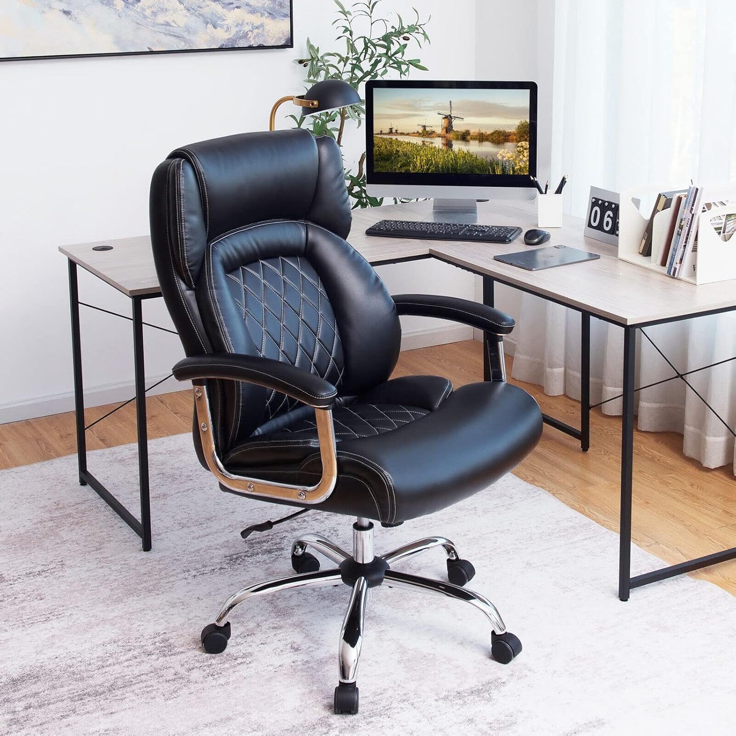 Giantex Big & Tall Office Chair 230KG, Height Adjustable Executive Chair, Swivel Task Chair with Upgraded Padded Armrest, Computer Desk Chair with Metal Base, Rocking Backrest, Extra Wide Seat, Black